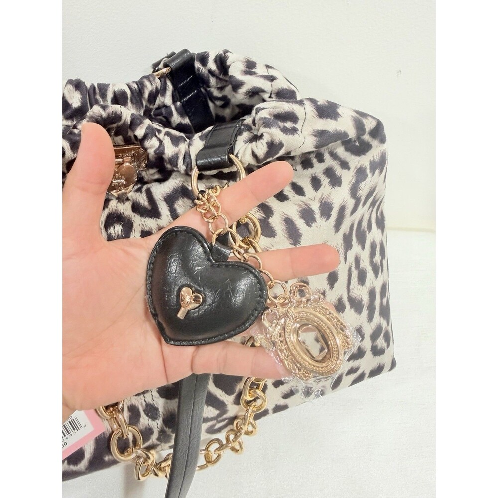 Juicy Couture Fashionable Juicy Tote Bag In Snow Leopard W/Chain Charm VIRAL NEW - Picture 8 of 8